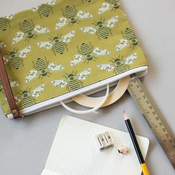 Busy Bee Pouch