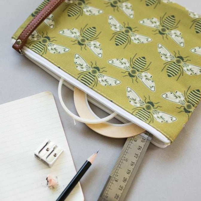 Busy Bee Pouch