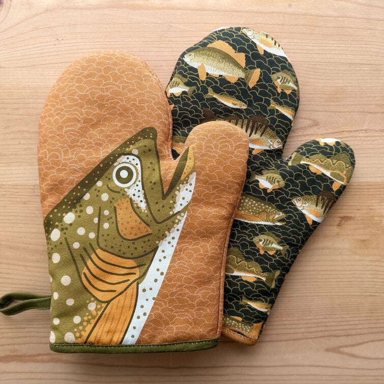 oven mitts with fish design