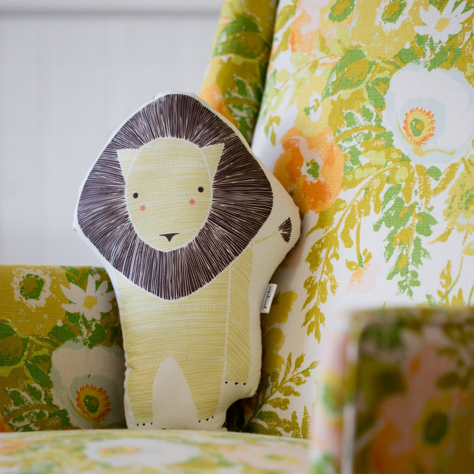 lion pillow kit